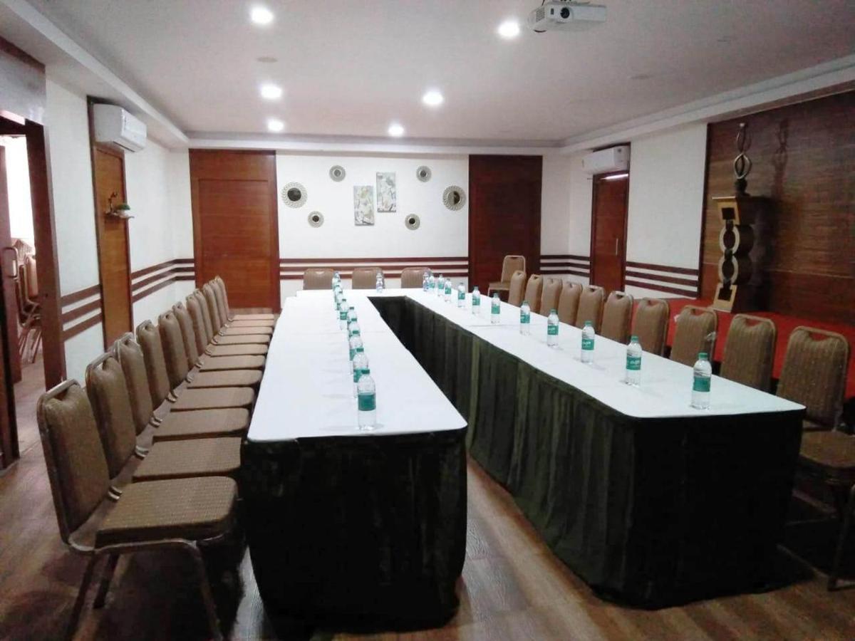 Hotel Dr Rajkumar International Bengaluru Zewnętrze zdjęcie