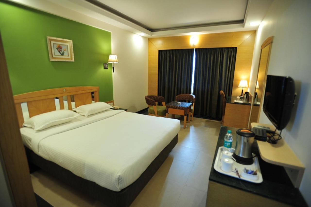 Hotel Dr Rajkumar International Bengaluru Zewnętrze zdjęcie