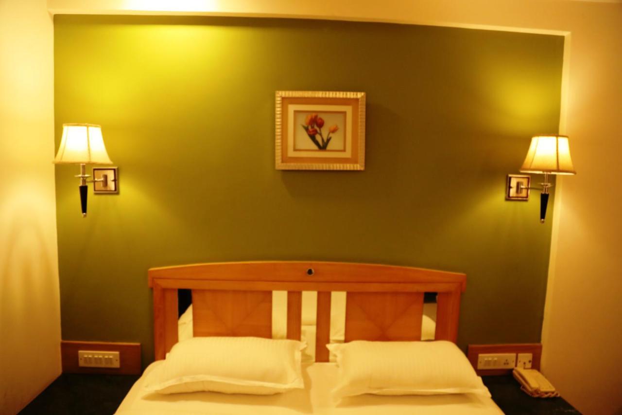 Hotel Dr Rajkumar International Bengaluru Zewnętrze zdjęcie