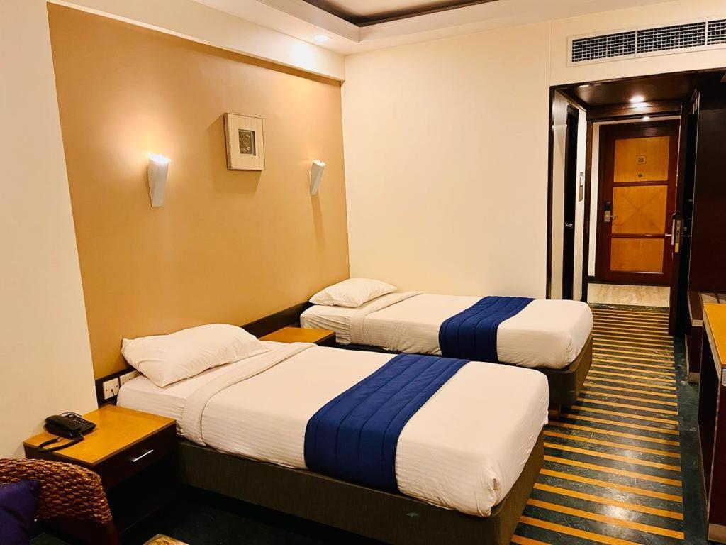 Hotel Dr Rajkumar International Bengaluru Zewnętrze zdjęcie