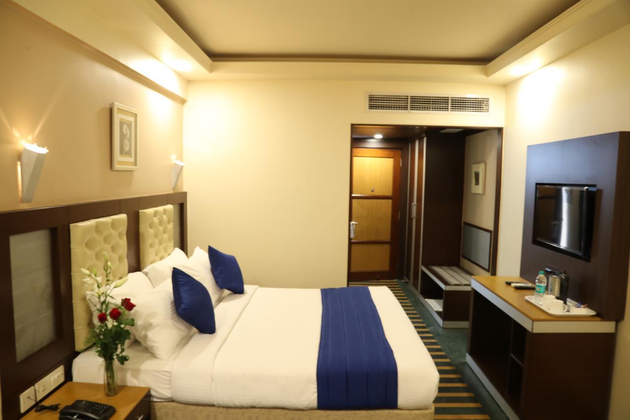 Hotel Dr Rajkumar International Bengaluru Zewnętrze zdjęcie